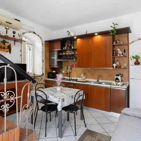 Oda ve Kahvaltı La Casa Di Giulia 3*
